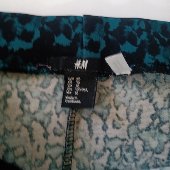 H&M Bodycon Skirt - Picture 4 of 4